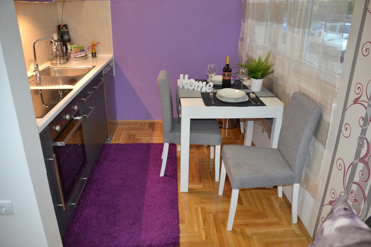 Studio Lia Appartement Novi Sad Buitenkant foto